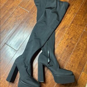 Zara thigh high platform black Boots size 38